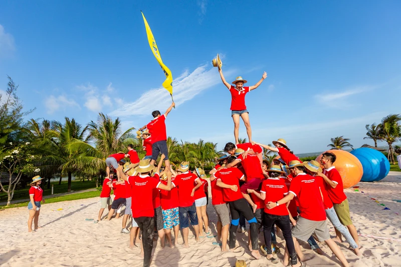 đồng phục team building doanh nghiệp